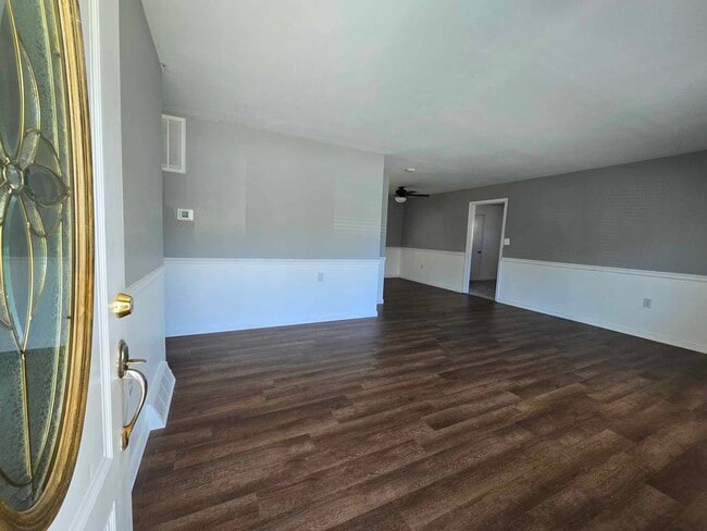 Building Photo - 259 Walton St