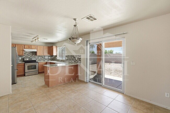 Building Photo - 21939 W Cocopah St
