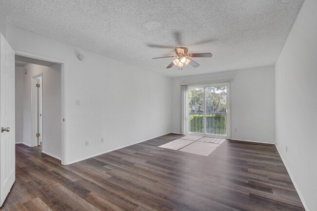 Master Bedroom - 1214 S Alma St