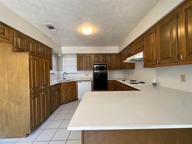 Building Photo - 1900 Tree House Ln