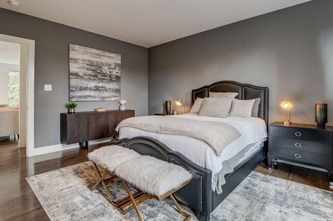 Building Photo - 5017 Milam St