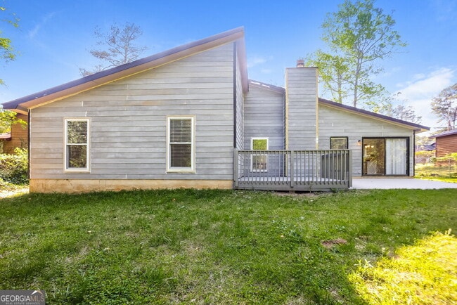 Building Photo - 6270 Beethoven Cir