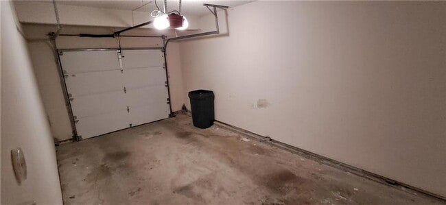 Building Photo - 130 S Ryans Way