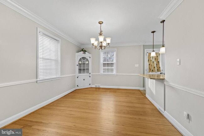 Building Photo - 169 Regester Ave