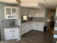 Building Photo - 306 S Recker Rd