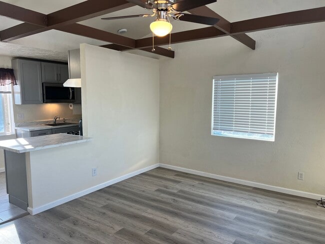 Building Photo - Delta Living
