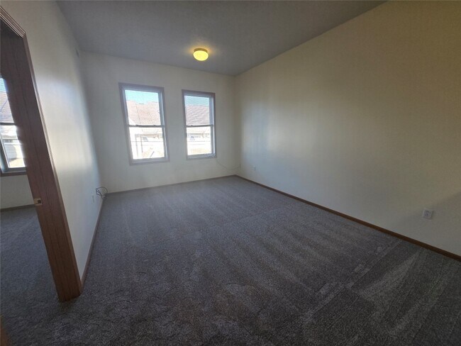 Building Photo - 900 Market St