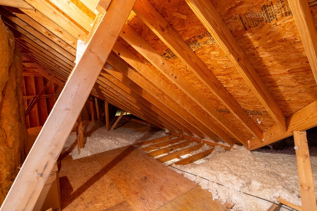 Building Photo - 862 Tyler Woods Dr