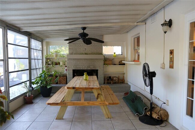 Building Photo - 1810 Copper Kettle Ln