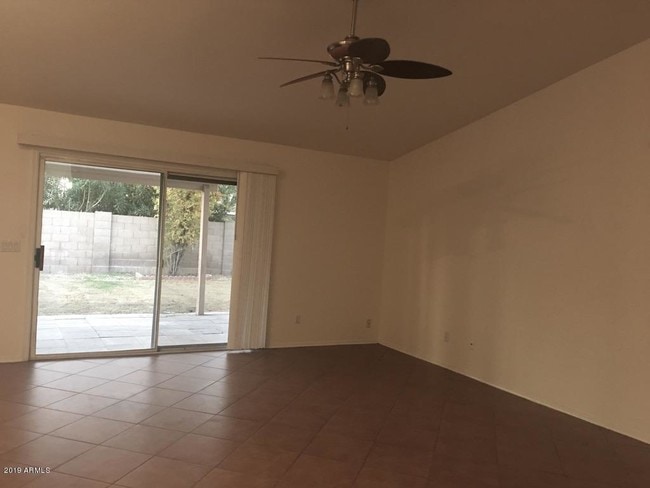 Building Photo - 844 N Granite St