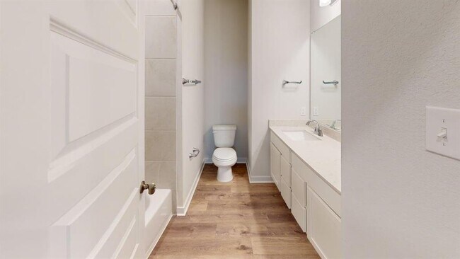 Building Photo - 201 Firefox Wy