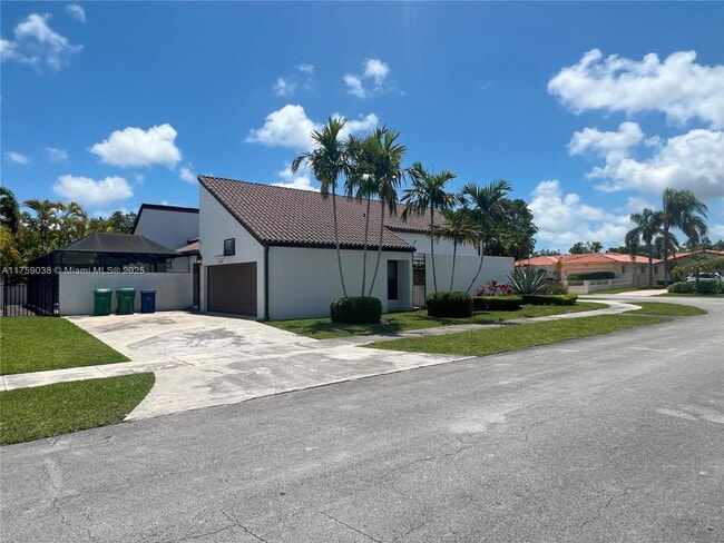Building Photo - 8735 SW 54th Terrace