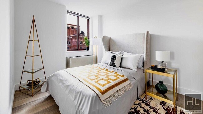 Building Photo - WEST 35 STREET