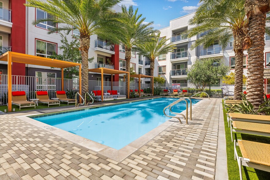 Primary Photo - Duo Apartments