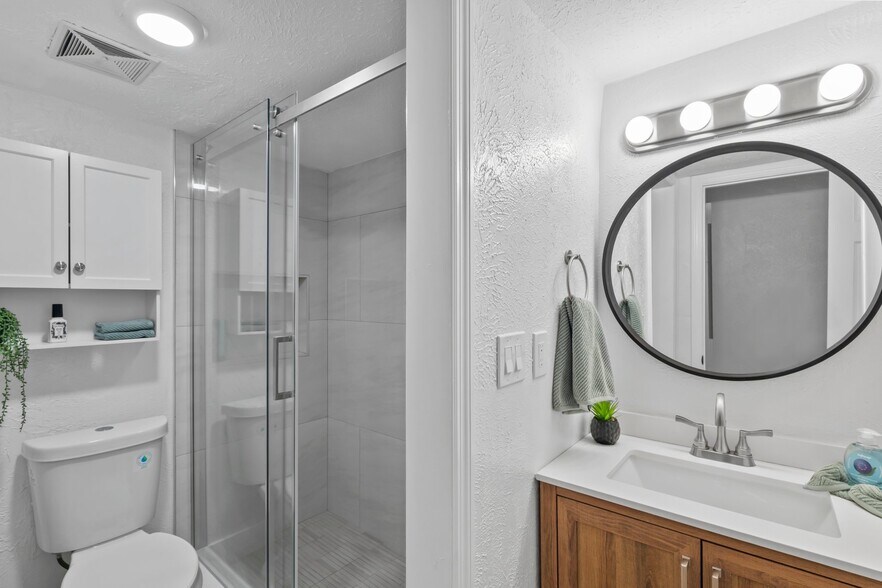 Building Photo - 3715 42nd Way S