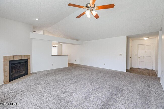 Building Photo - 7320 W Krall St