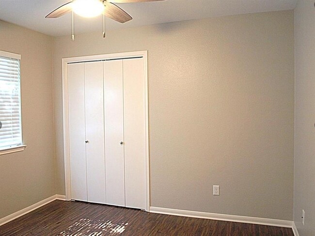 Building Photo - 2200 Larston Ln