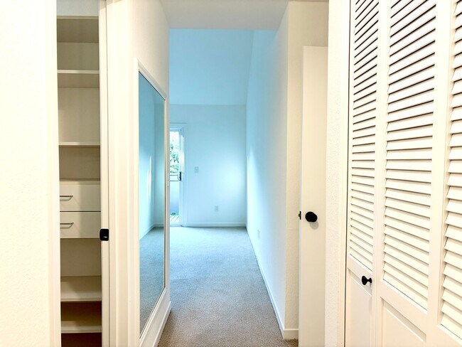 Building Photo - 258 Sandpiper Ct