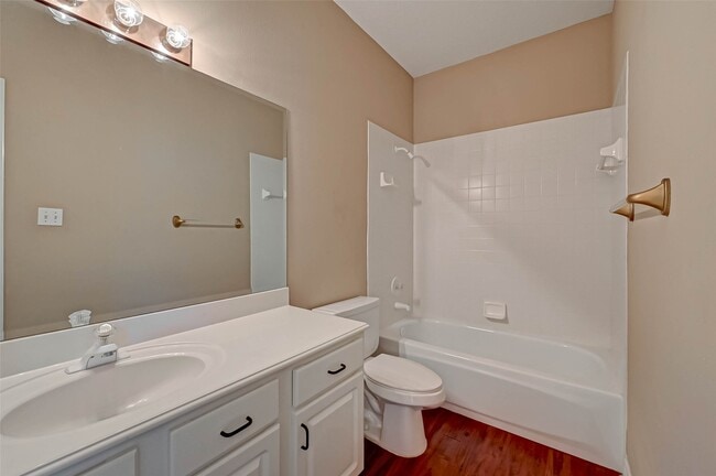 Building Photo - 14303 Reissen Ln