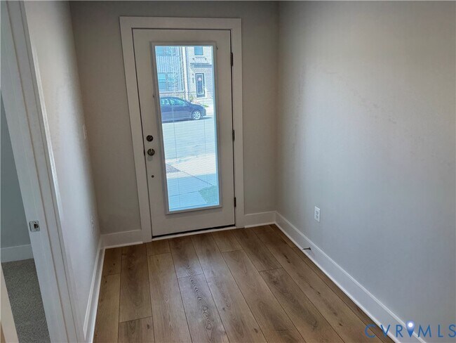 Building Photo - 9479 Pinkman Rd