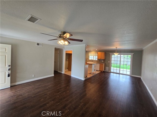 Building Photo - 6792 Sylvia Dr