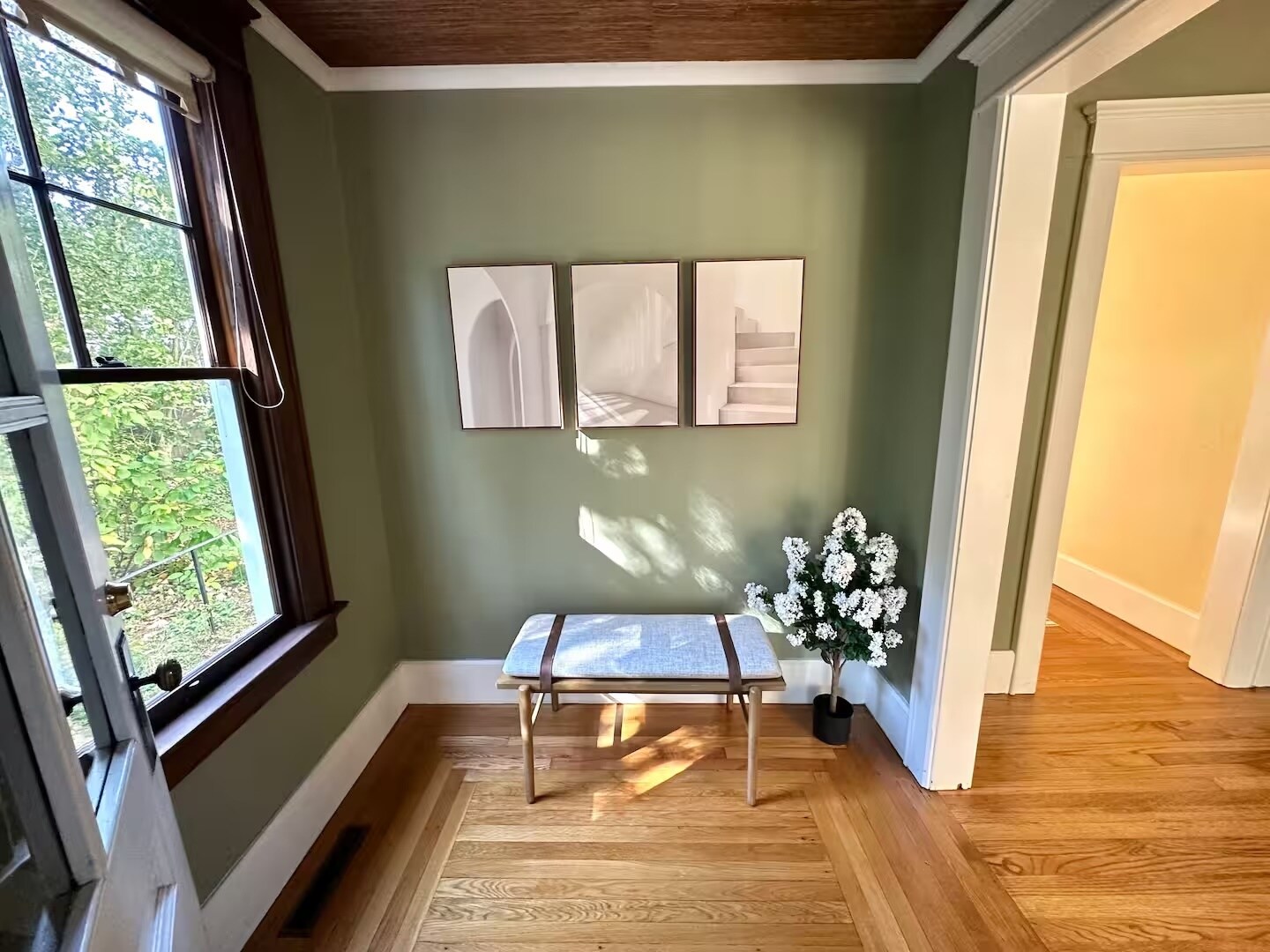 Building Photo - 608 Ackerman Ave