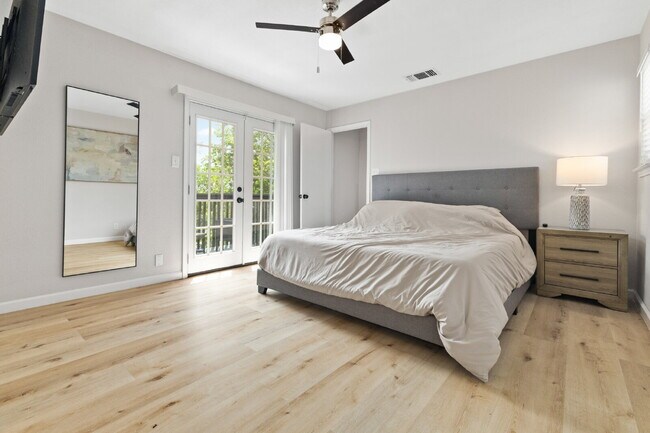 Building Photo - 5522 Allbrook