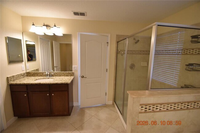 Building Photo - 20019 Date Palm Way