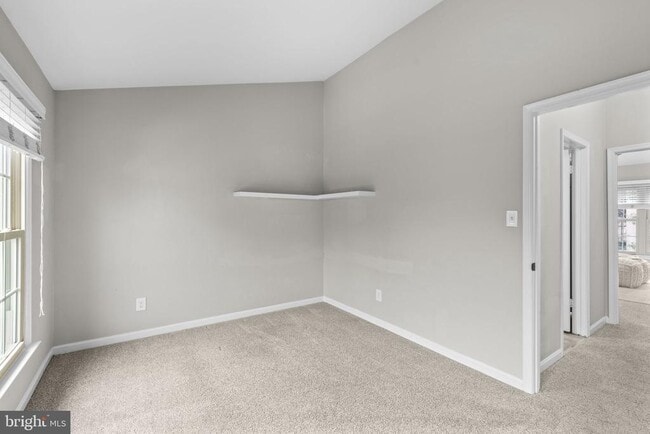 Building Photo - 1305 S Potomac St