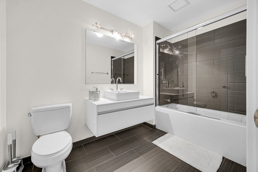 Building Photo - 1345 S Wabash Ave