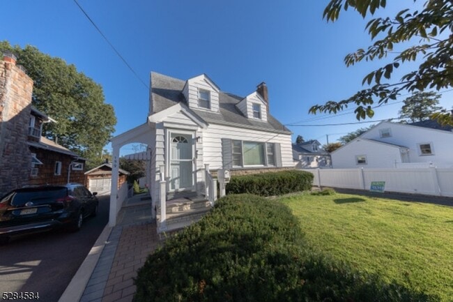 Building Photo - 159 Ridge Ave
