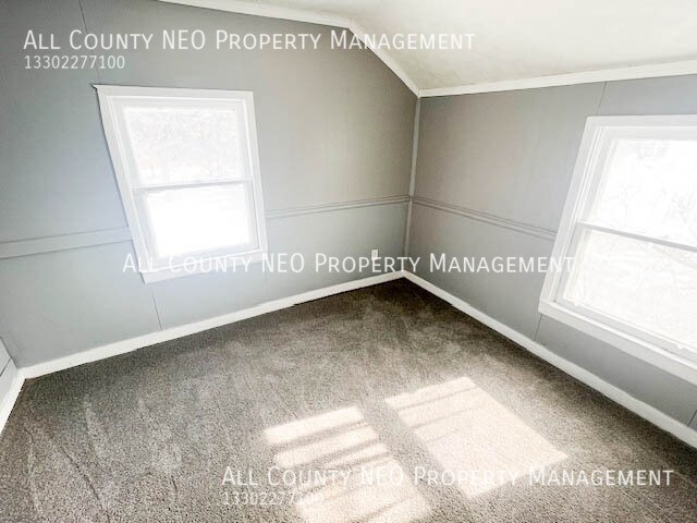 Building Photo - 4151 E 93rd St