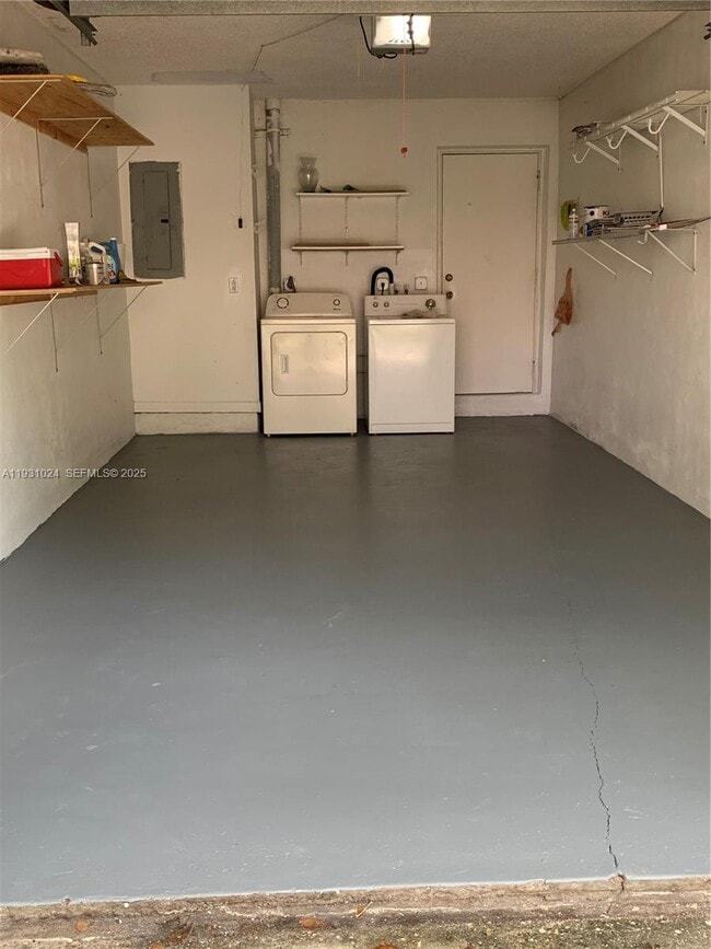 Building Photo - 3441 Torremolinos Ave