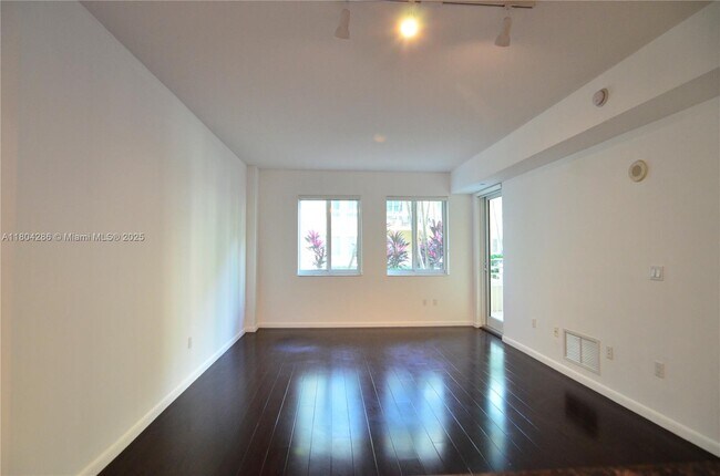 Building Photo - 7355 SW 89th St