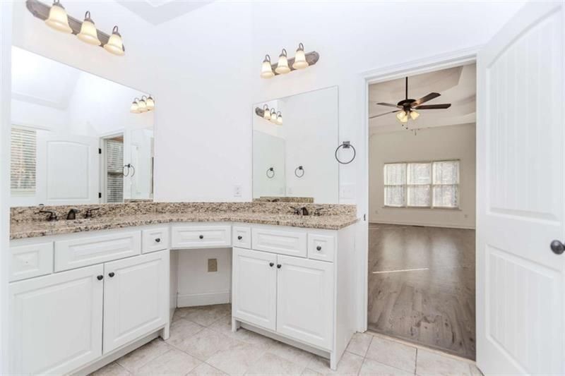 Building Photo - 4234 Quail Creek Dr