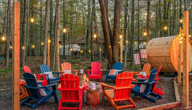 Building Photo - 223 Paxinos Dr