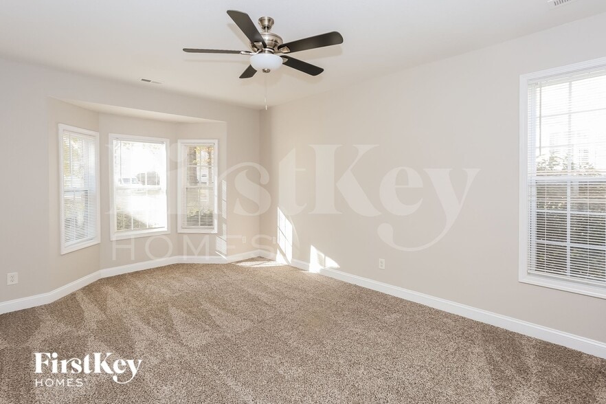 Building Photo - 9633 Waltham Ct
