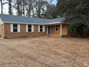 Building Photo - Long term rental in Manteo