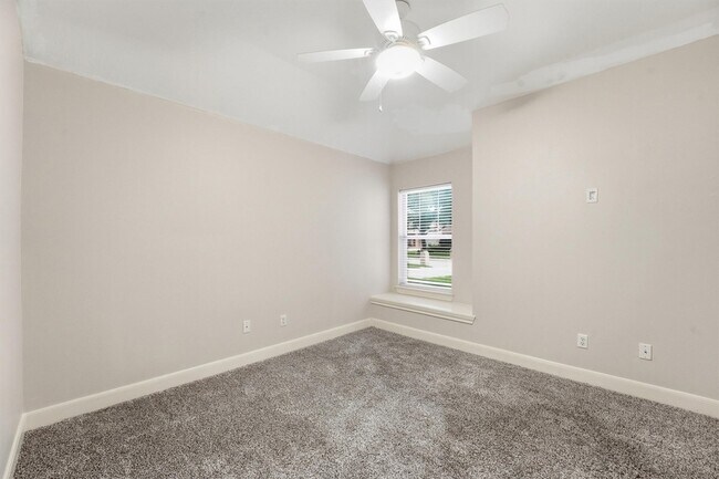 Building Photo - 12607 Orchid Tr