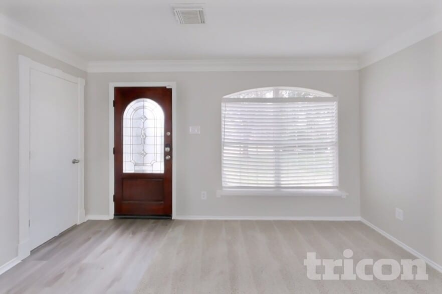 Building Photo - 12607 Rio Grande Ln