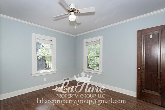 Building Photo - 3730 Wyckliffe Pkwy