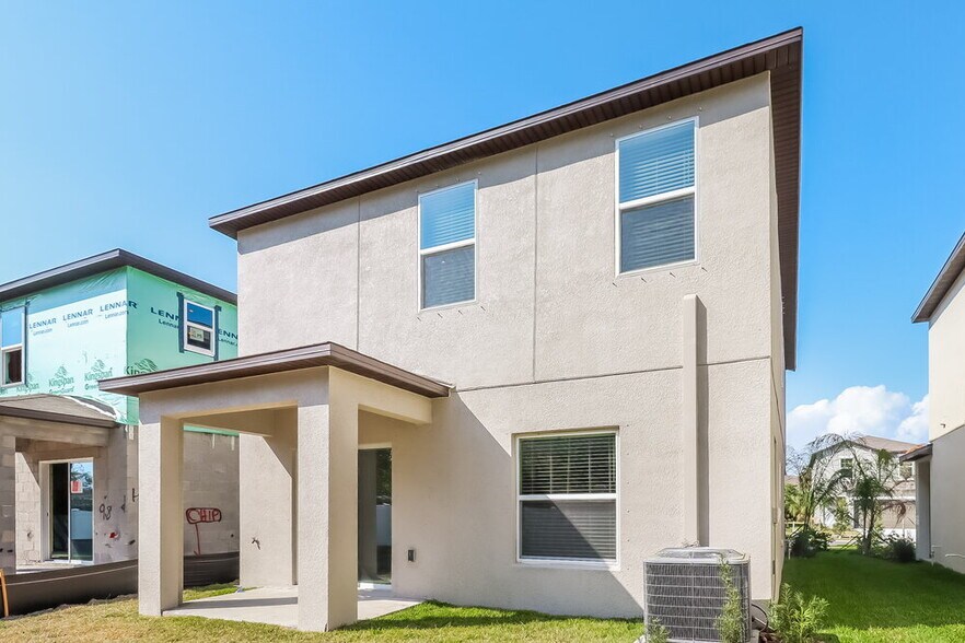 Building Photo - 7317 Spring Snowflake Ave