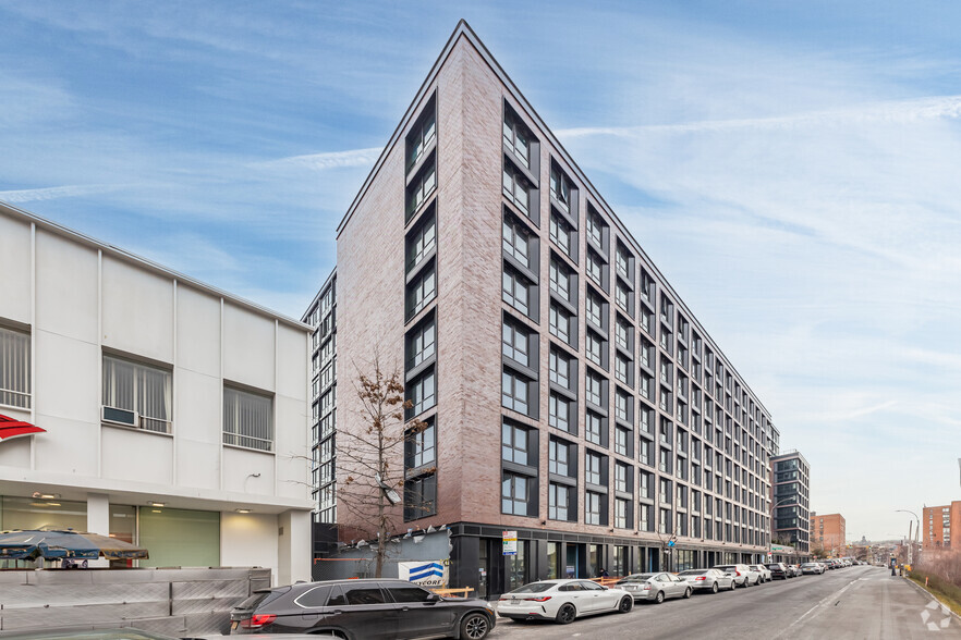 Building Photo - Ruby Square