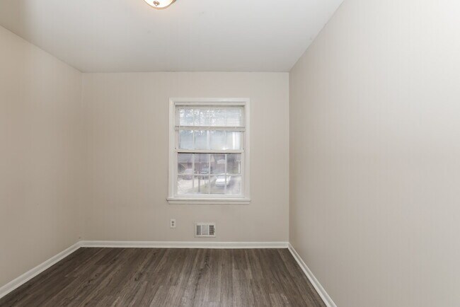 Building Photo - 2580 Foxlair Trail