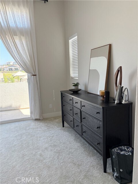 Building Photo - 2241 Horseback Rd