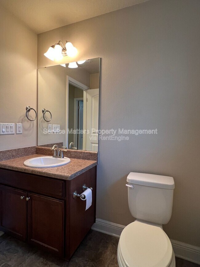 Building Photo - 4736 Frances St