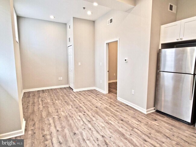 Building Photo - 1214 Bayard St