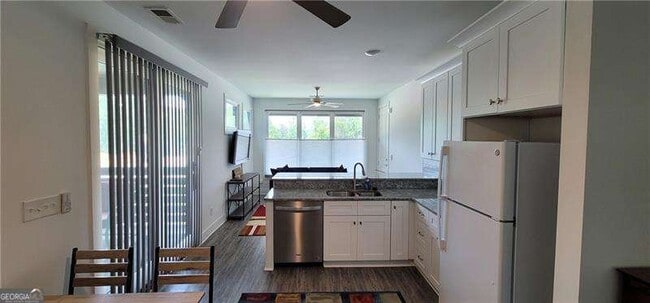 Building Photo - 109 Marina Parc Dr