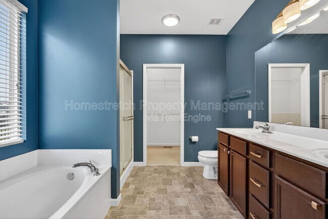 Building Photo - 738 Lost Canyon Blvd