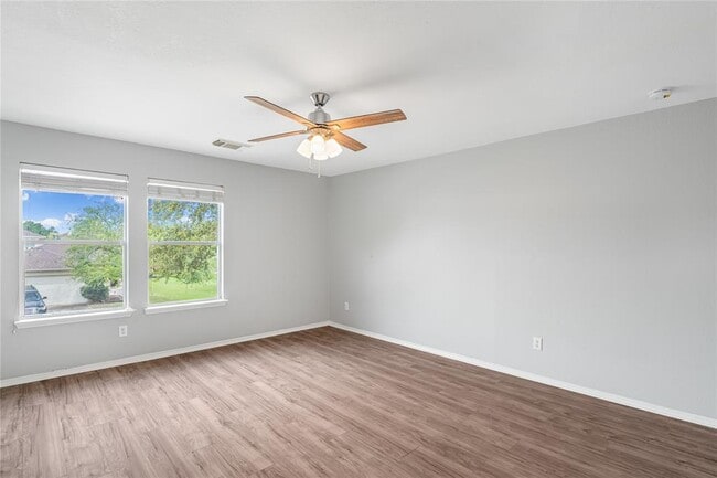 Building Photo - 11307 Sugar Bowl Dr